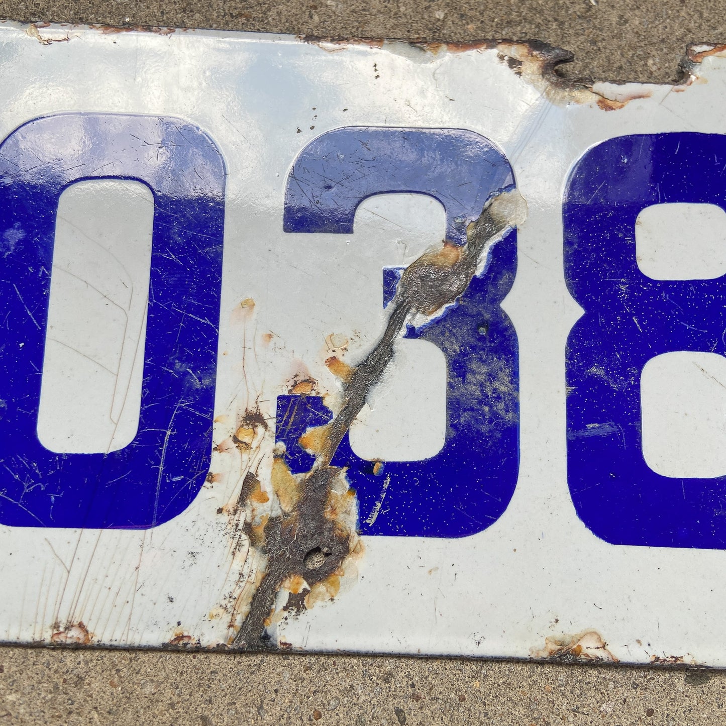 1916 Wyoming Porcelain License Plate 3038 White Blue Garage Decor