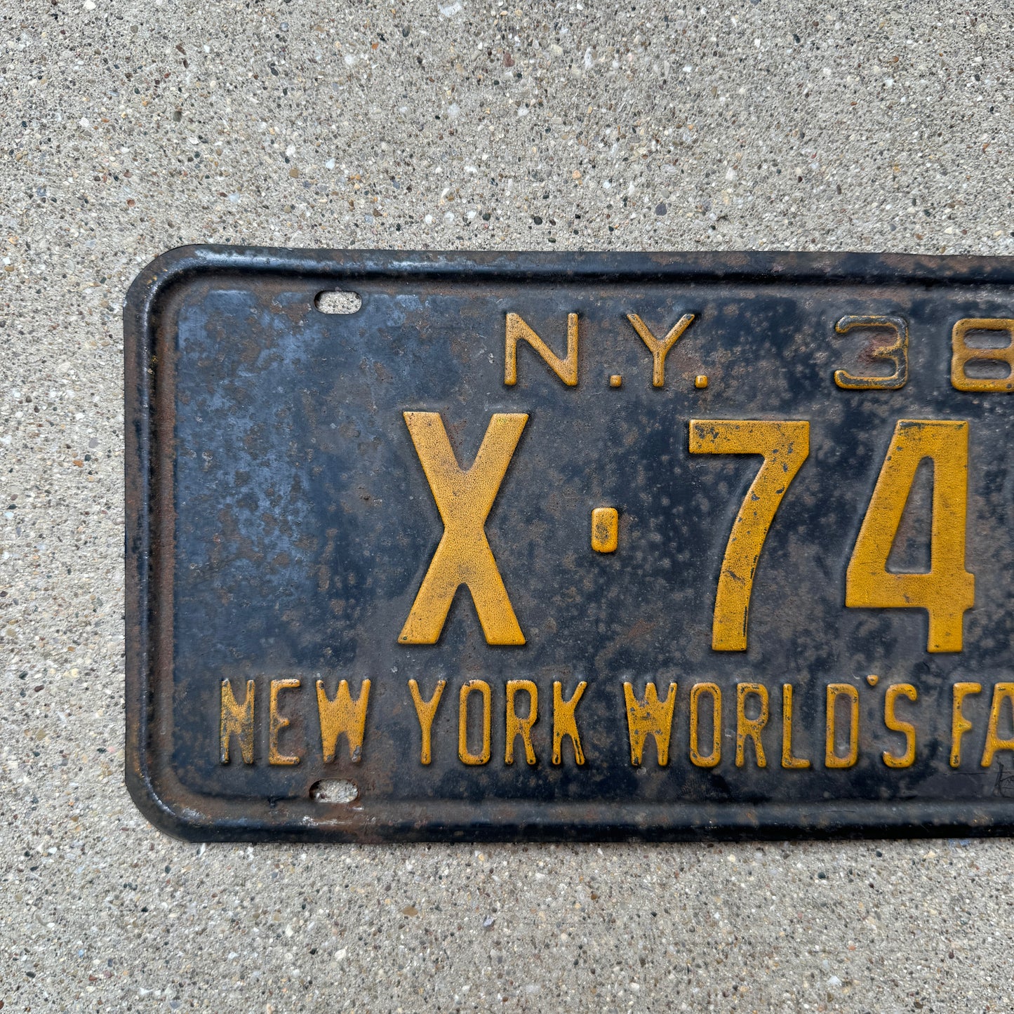 1938 New York License Plate 1939 World's Fair Wall Decor X 749