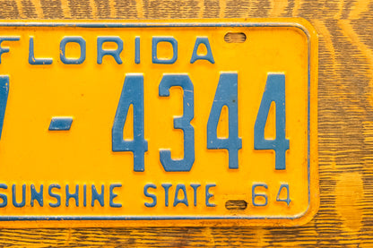 1964 Florida License Plate Orange Blue Vintage 17-4344 DMV Clear YOM