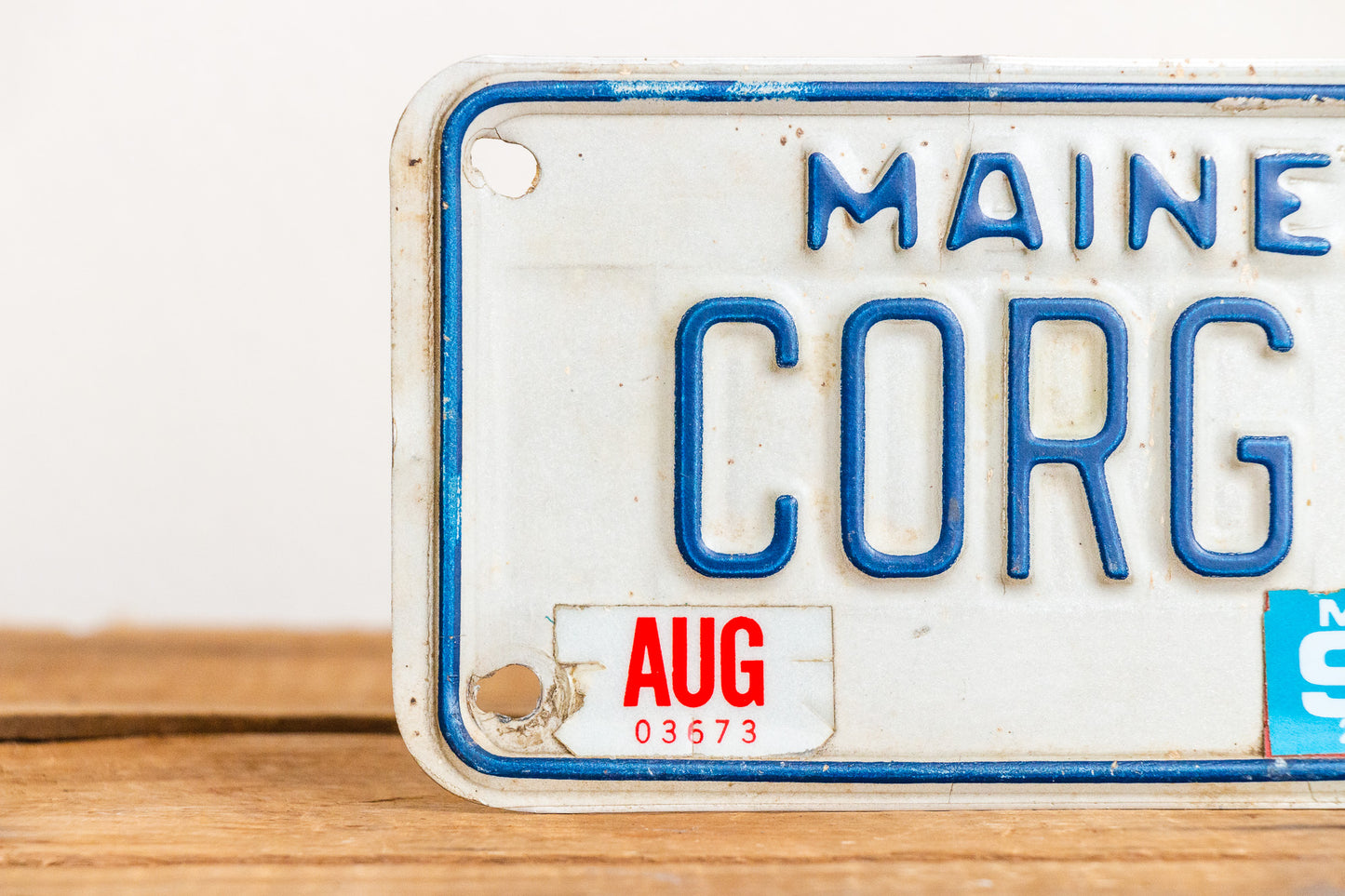 Corgi Maine Vanity Motorcycle License Plate Vintage Dog Wall Decor - Eagle's Eye Finds