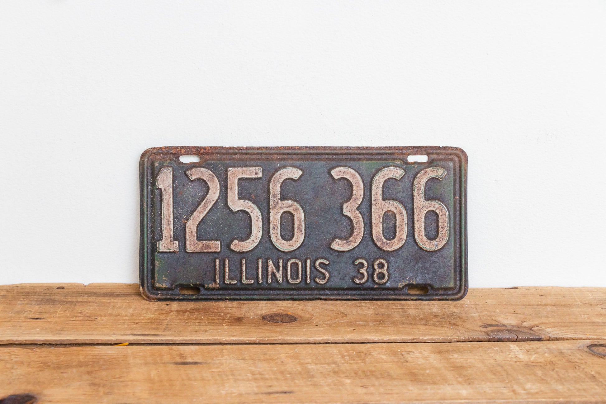 Illinois 1938 License Plate Vintage Black Wall Hanging Decor 1256-366 - Eagle's Eye Finds