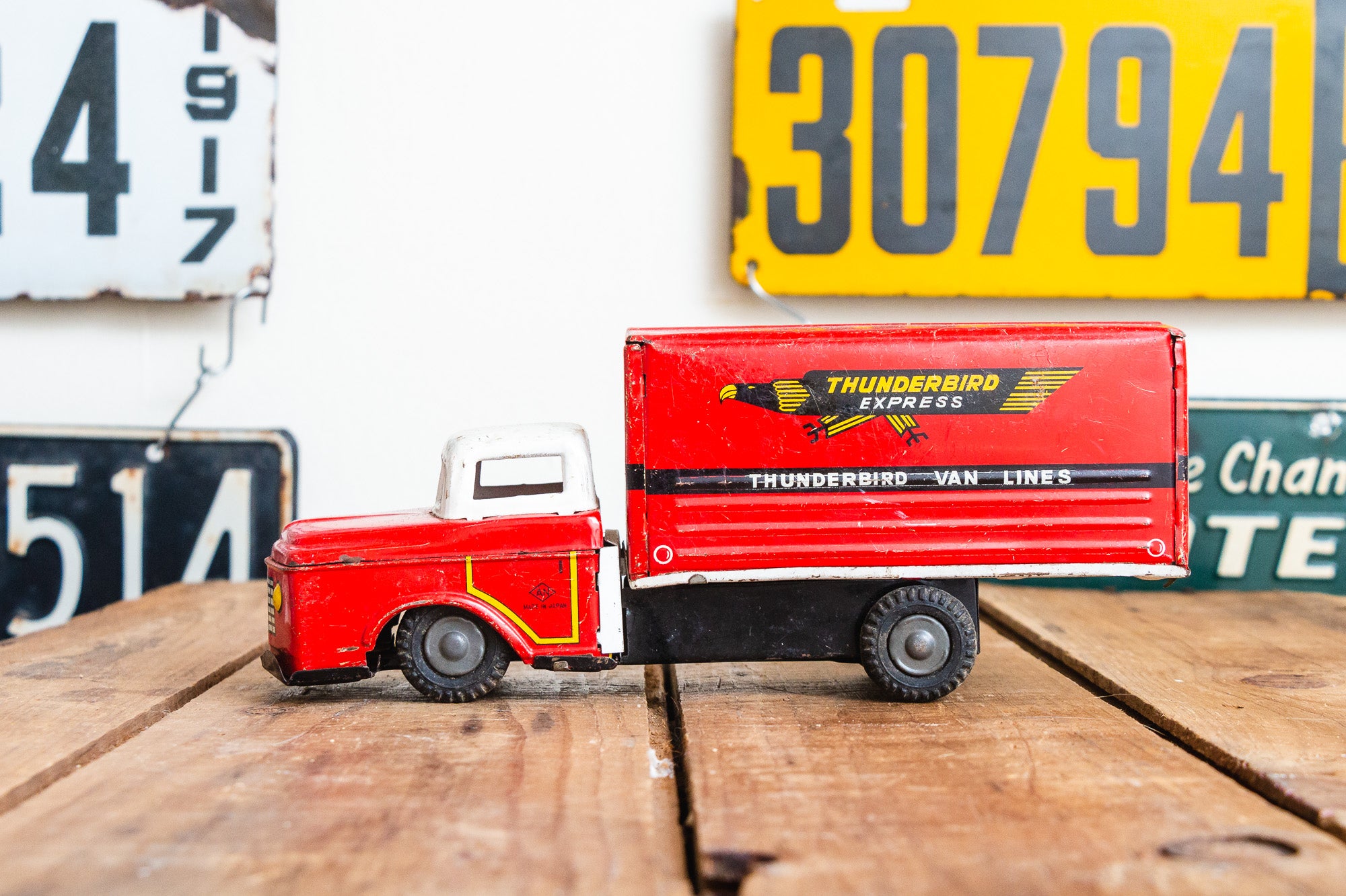 Tin Pickup Truck discount Toy (Tin Friction)