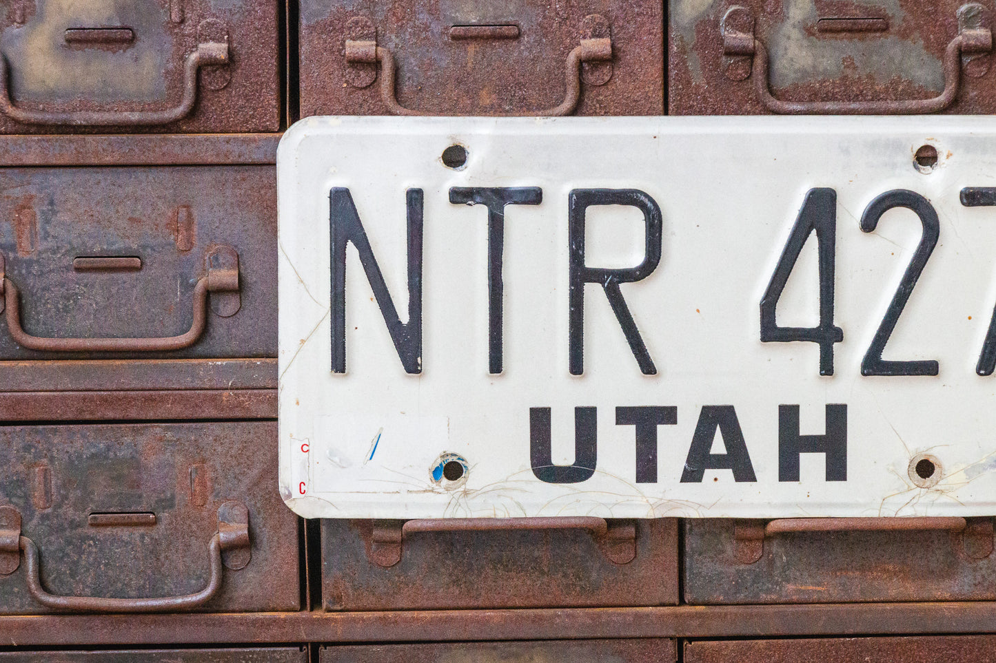 Utah 1983 License Plate Vintage Wall Hanging Decor - Eagle's Eye Finds