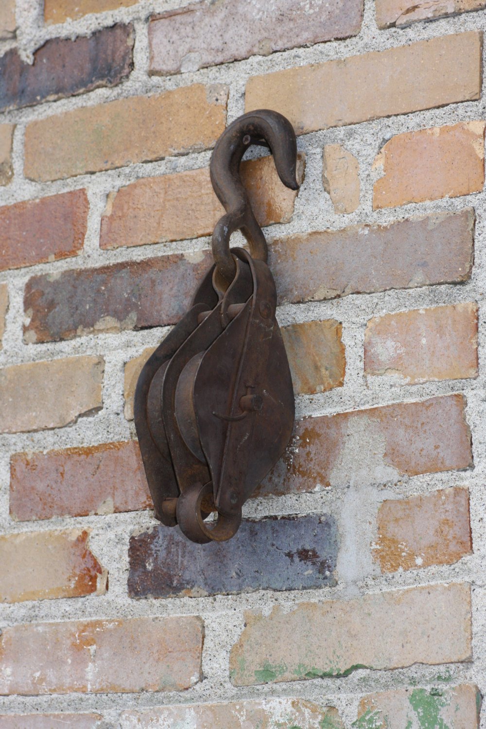 Rustic Pulley Vintage Industrial Decor - Eagle's Eye Finds