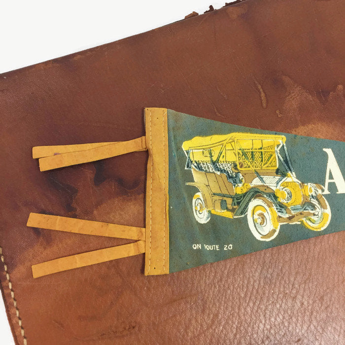 Auto Museum Bridgewater New York Vintage Felt Pennant - Eagle's Eye Finds