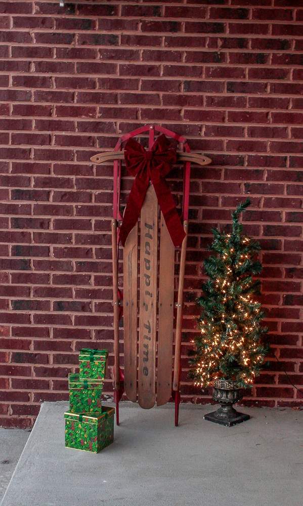 Christmas Happi cheapest Time Vintage Sled Spectacular