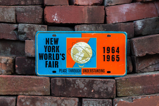 New York 1964 1965 World's Fair License Plate Vintage New York City Souvenir Booster Plate - Eagle's Eye Finds