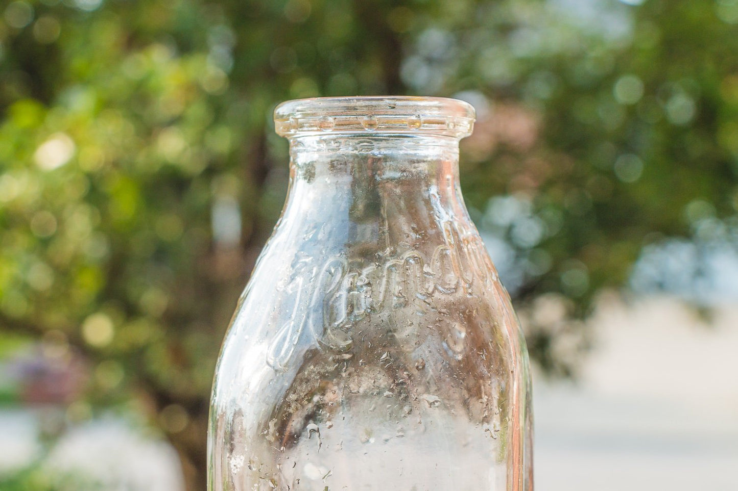 Hunding Dairy Chicago Vintage Embossed Glass Quart Milk Bottle - Eagle's Eye Finds