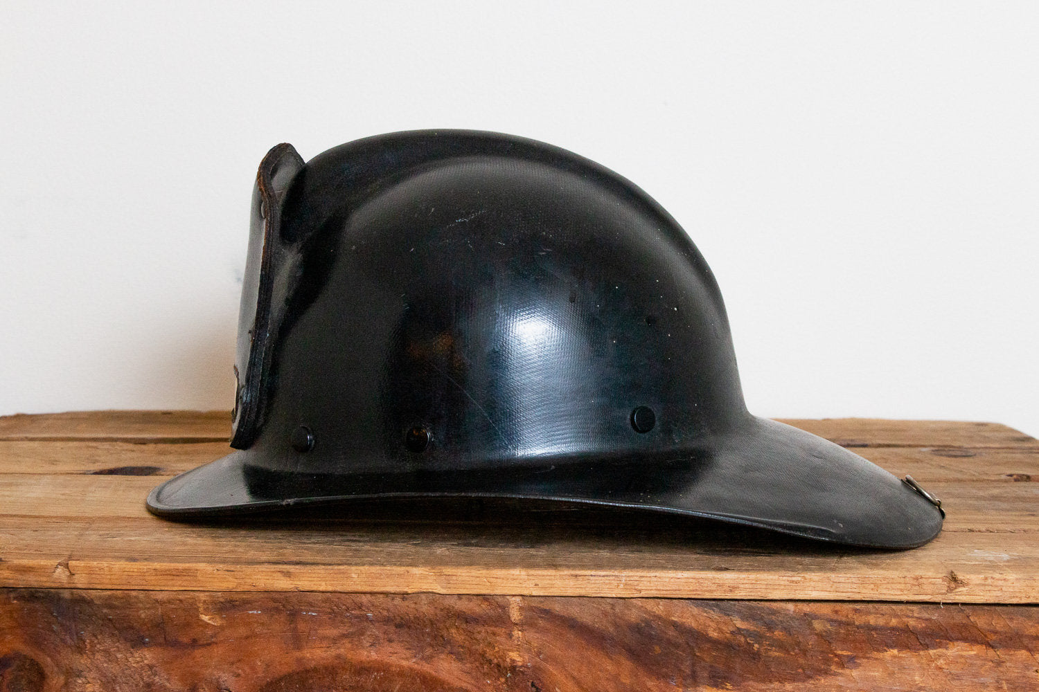 Phenolic Firefighter Helmet with Leather Badge Number 1 MFD - Eagle's Eye Finds