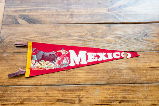 Mexico Red Felt Pennant Vintage Wall Decor - Eagle's Eye Finds