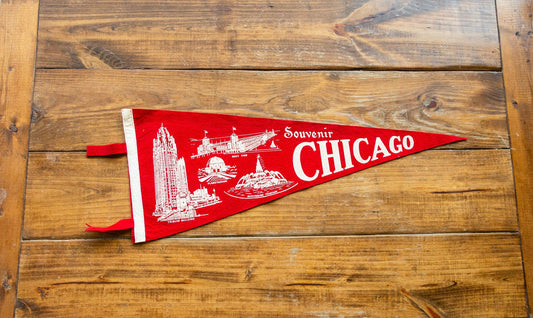 Chicago Felt Pennant Vintage Illinois Wall Hanging Decor - Eagle's Eye Finds