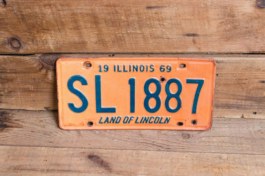 Illinois 1969 SL 1887 Land of Lincoln License Plate Vintage Wall Hanging Decor - Eagle's Eye Finds