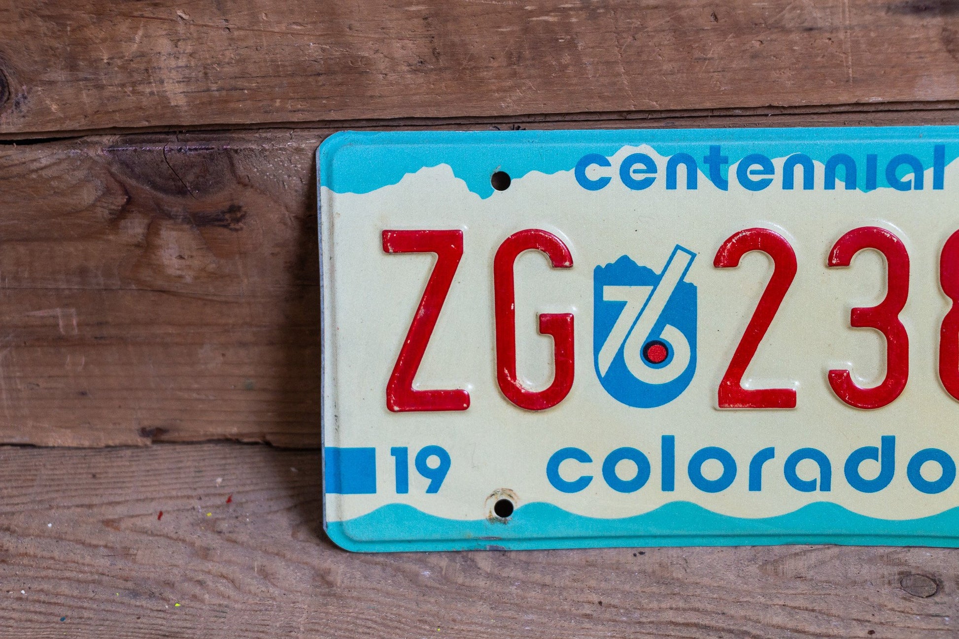 Aspen Colorado License Plate Vintage 1975 ZG CO Centennial Wall Decor - Eagle's Eye Finds