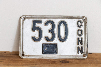 530 Connecticut 1937 License Plate 3 Digit Low Number Vintage Wall Decor - Eagle's Eye Finds