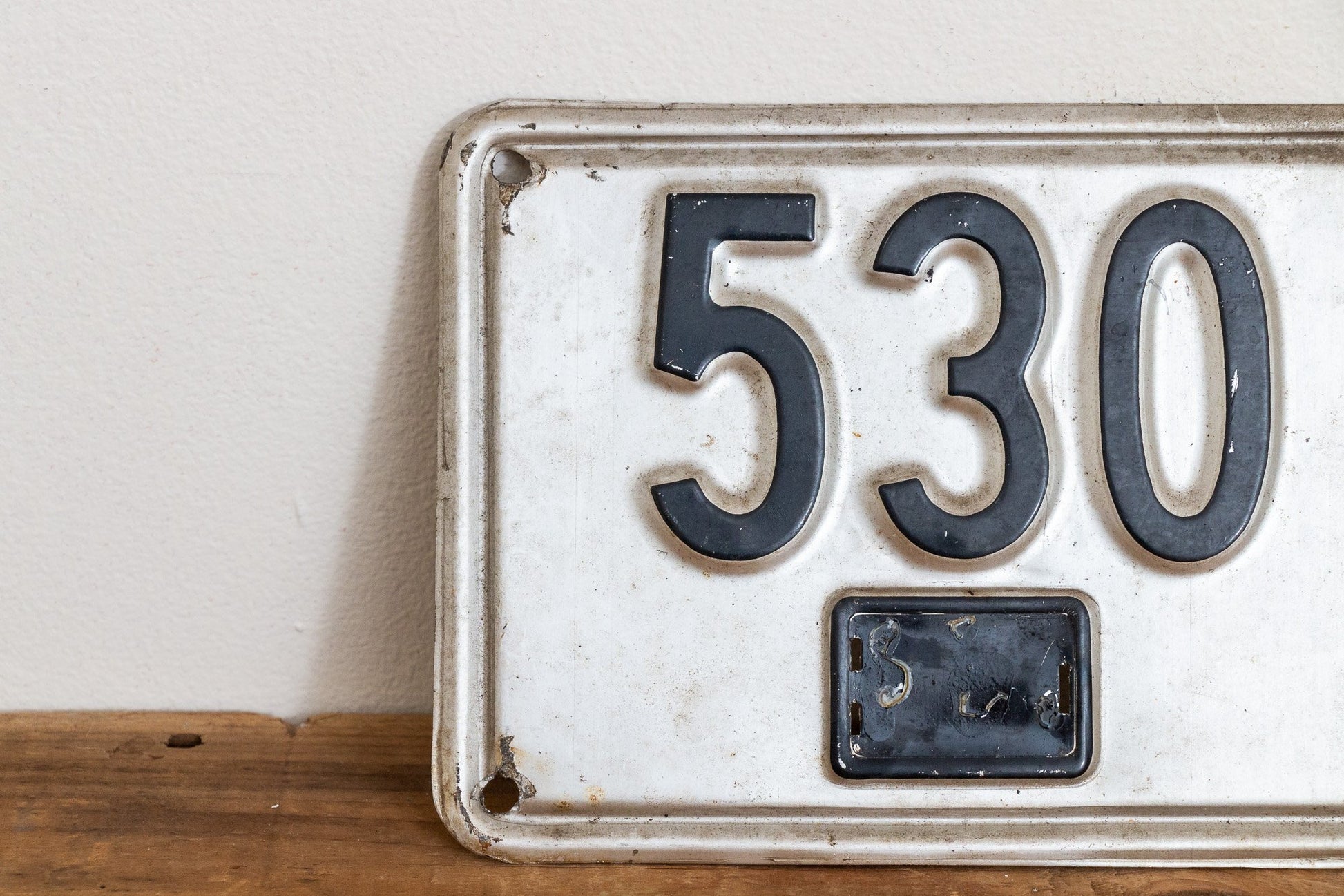 530 Connecticut 1937 License Plate 3 Digit Low Number Vintage Wall Decor - Eagle's Eye Finds