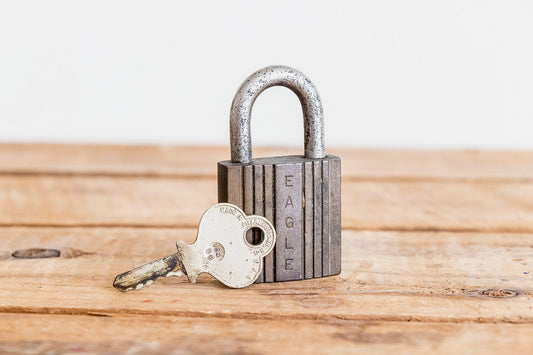 Eagle Lock and Key Vintage Working Padlock - Eagle's Eye Finds