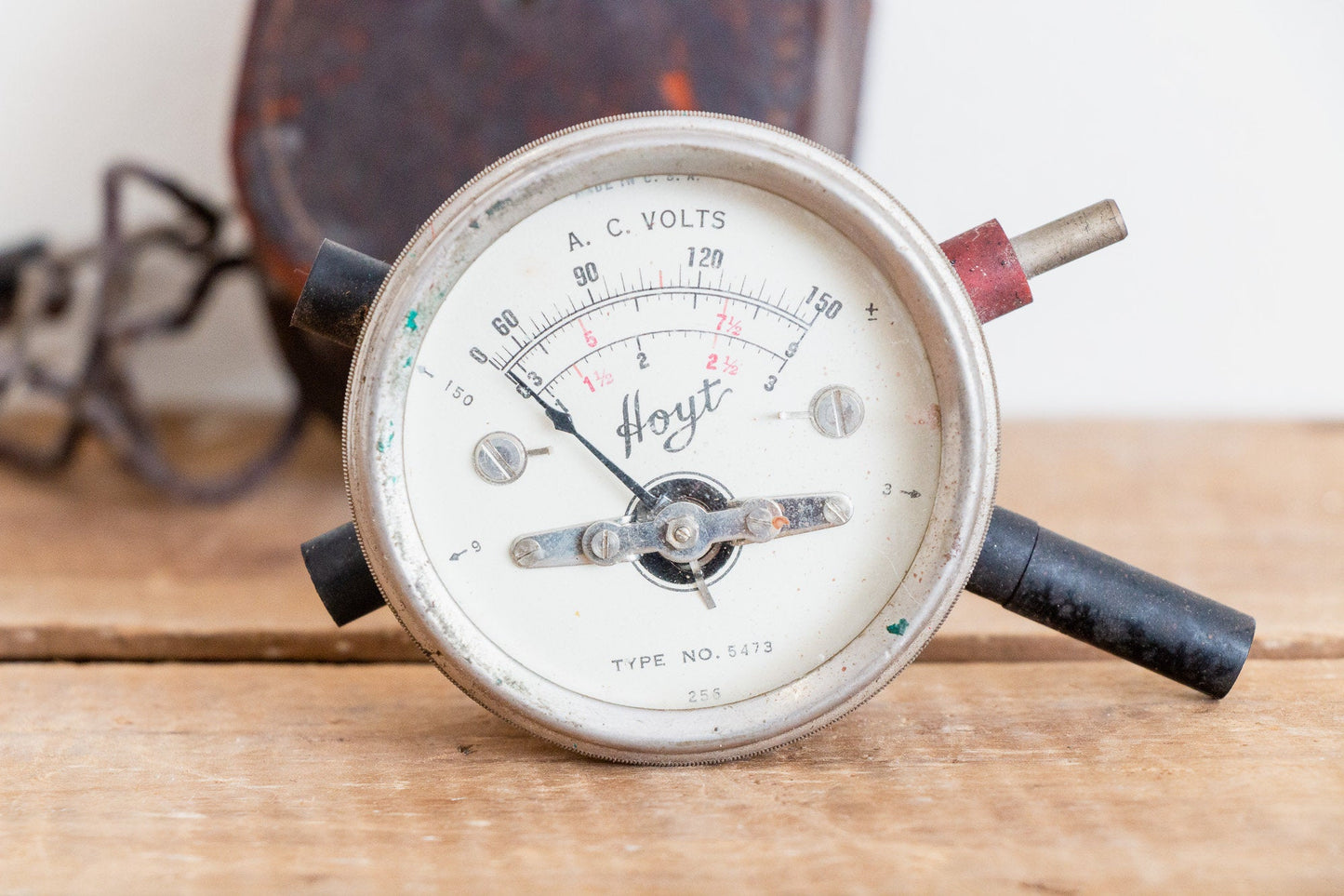 Hoyt AC Pocket Voltmeter Vintage Radio Tester - Eagle's Eye Finds