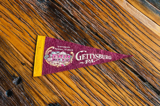 Gettysburg Pennsylvania Felt Pennant Vintage Maroon Wall Decor - Eagle's Eye Finds