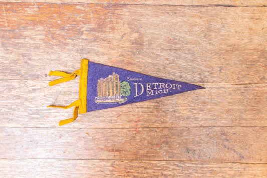 Detroit MI Blue Felt Pennant Vintage Michigan Wall Hanging Decor - Eagle's Eye Finds